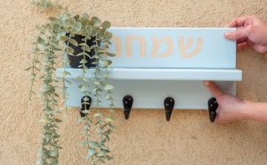 מדף למפתחות